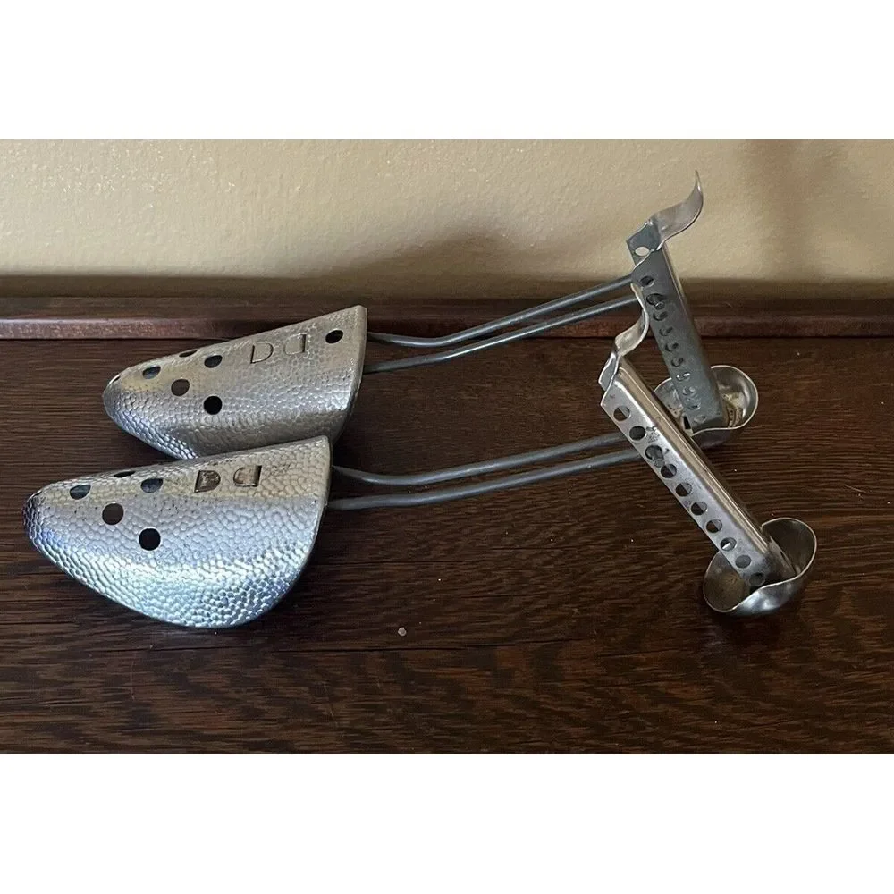 Vintage Hammered Metal‎ Adjustable Shoe Tree Stretcher Shaper Keeper Insert Set